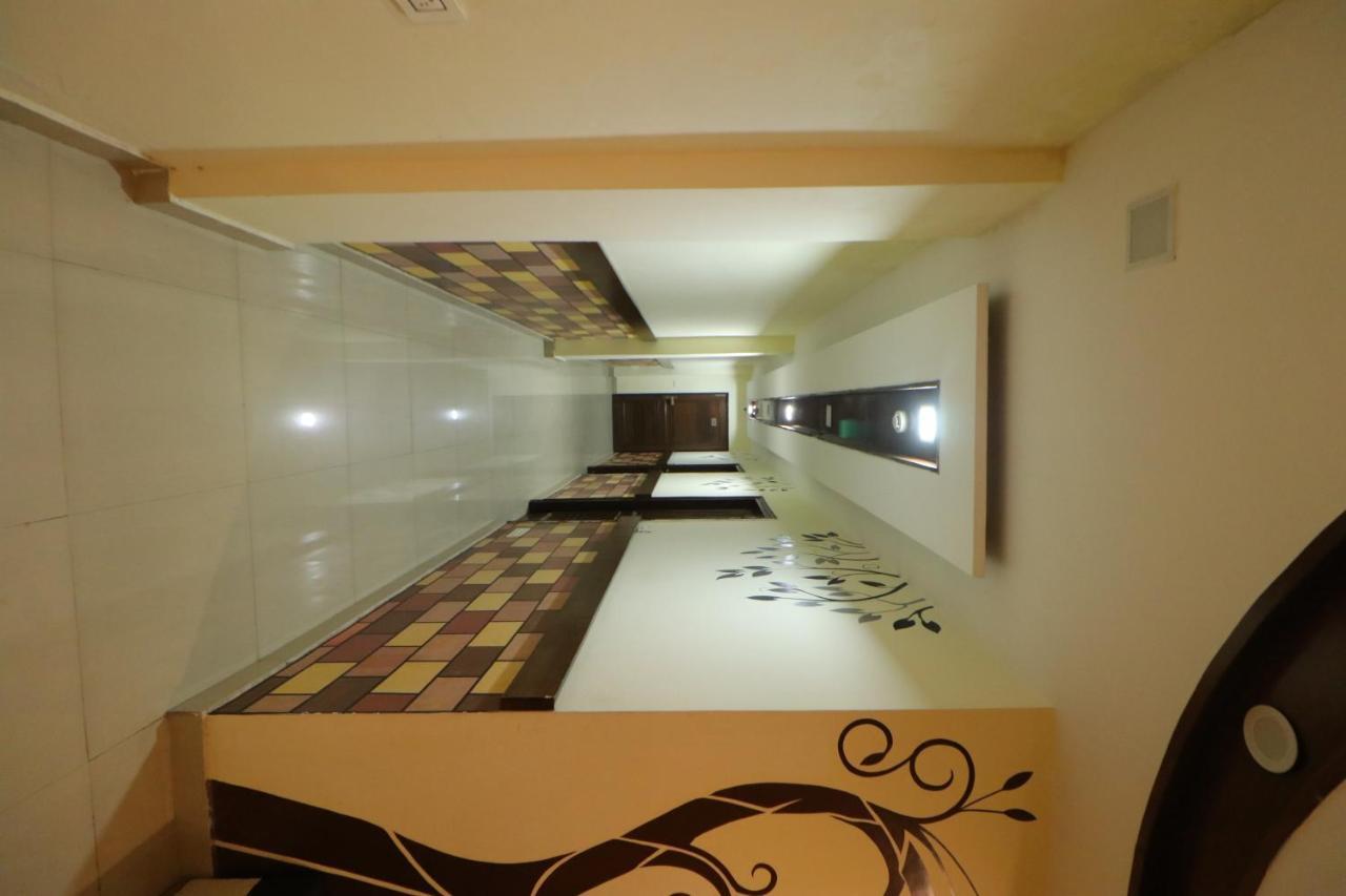 Hotel Eurasia Mohali International Airport Zirakpur Екстер'єр фото