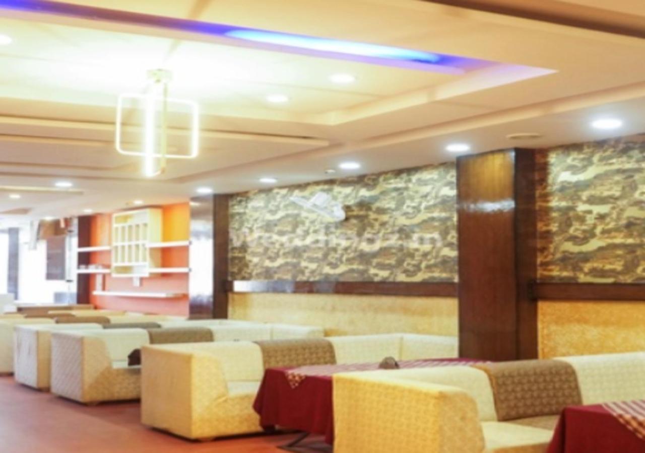 Hotel Eurasia Mohali International Airport Zirakpur Екстер'єр фото